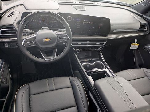 New 2026 Chevrolet Traverse High Country FWD image 26