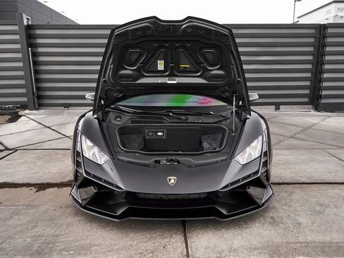 Used 2023 Lamborghini Huracan Tecnica image 16