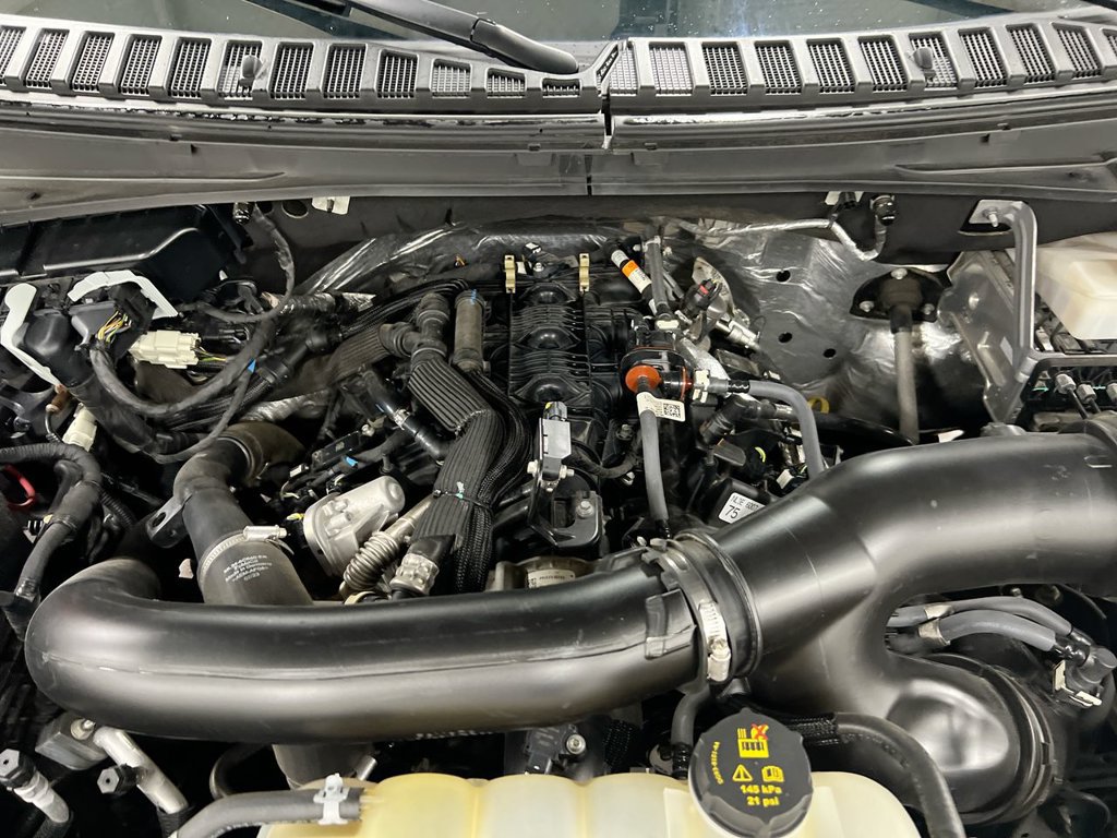 Used 2023 Ford Expedition Limited AWD/4WD image 27