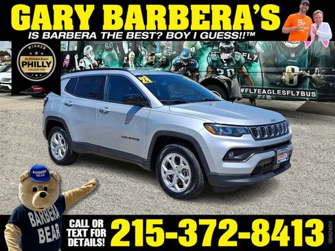 Used 2024 Jeep Compass Latitude AWD/4WD image 1