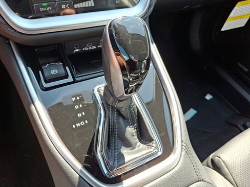 New 2025 Subaru Outback Limited image 13