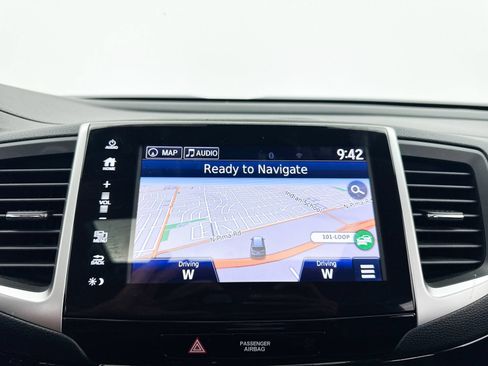 Used 2018 Honda Pilot Elite image 6