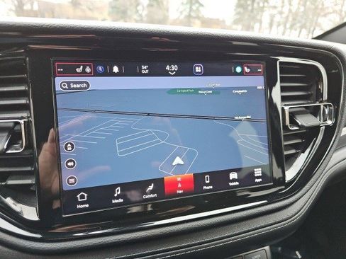 Used 2021 Dodge Durango GT image 25