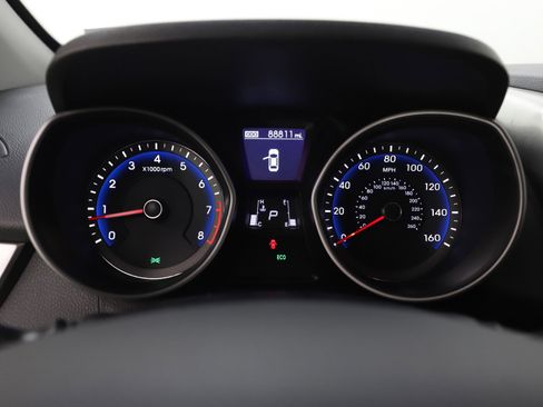 Used 2017 Hyundai Elantra GT image 26