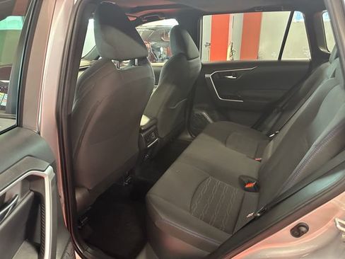 Certified 2022 Toyota RAV4 SE w/ Convenience Package AWD/4WD image 13