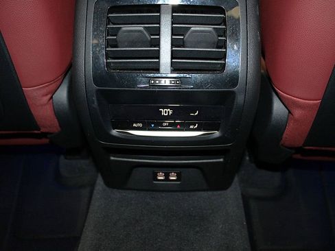 Used 2024 BMW X3 xDrive30i w/ Premium Package w/ZPA AWD/4WD image 36