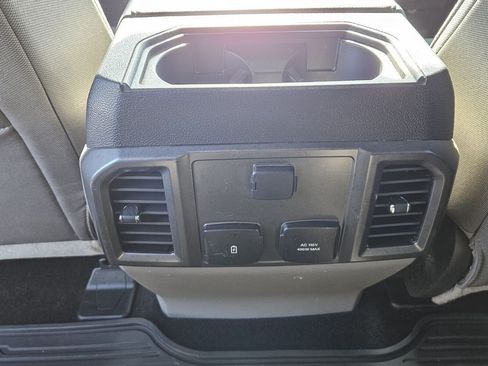 Used 2017 Ford F150 XLT w/ Equipment Group 302A Luxury AWD/4WD image 8