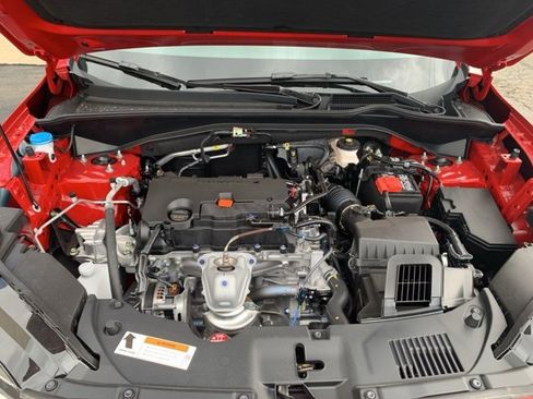 Certified 2025 Honda HR-V Sport image 16