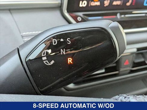 New 2026 Volkswagen Tiguan SE R-Line FWD image 13
