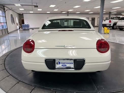 Used 2002 Ford Thunderbird RWD image 9
