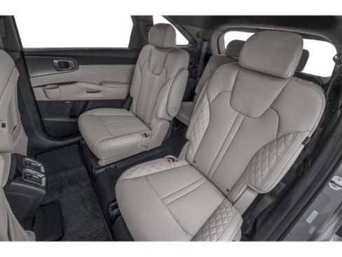 Used 2025 Kia Sorento SX Prestige image 15
