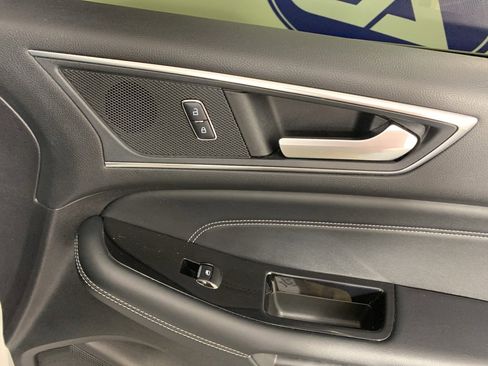 Used 2017 Ford Edge Titanium w/ Equipment Group 301A image 42