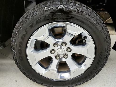 Used 2019 RAM 1500 Big Horn AWD/4WD image 79