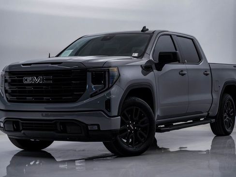 Used 2024 GMC Sierra 1500 Elevation image 1