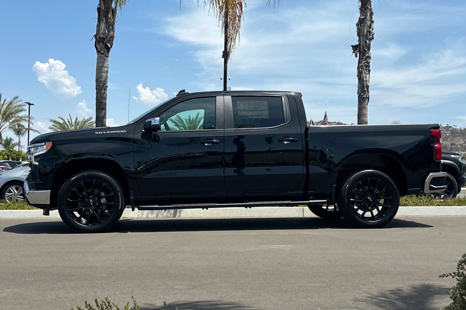 New 2026 Chevrolet Silverado 1500 LT w/ Leather Package RWD image 7