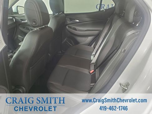 Used 2025 Buick Encore GX Preferred AWD/4WD image 11