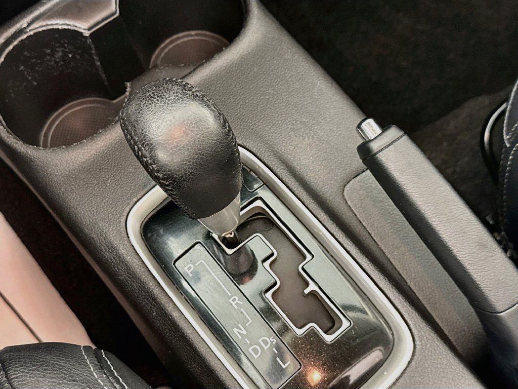 Used 2016 Mitsubishi Outlander AWD image 20