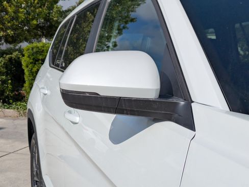 New 2026 Volkswagen Atlas SE FWD image 12