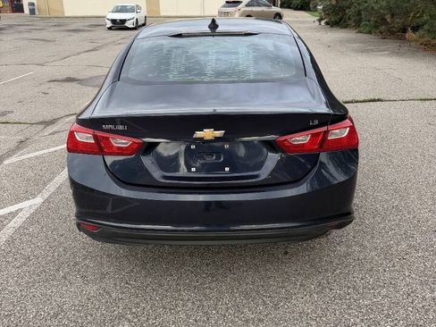 Used 2016 Chevrolet Malibu LS FWD image 3