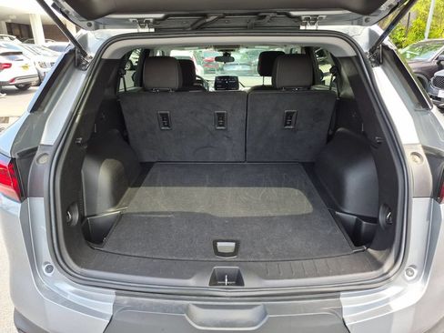 Used 2025 Chevrolet Blazer LT FWD image 28