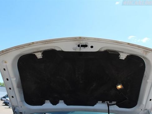 Used 2001 Chevrolet Silverado 2500 LS w/ Off-Road Skid Plate Pkg AWD/4WD image 37