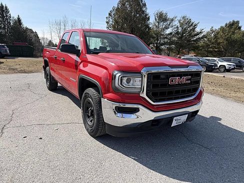 Used 2017 GMC Sierra 1500 4x4 Double Cab w/ Sierra Convenience Package image 8