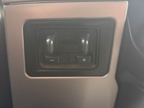 Used 2022 Ford F350 Lariat w/ Lariat Value Package image 30