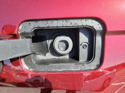 New 2026 Jeep Grand Cherokee Altitude RWD image 33
