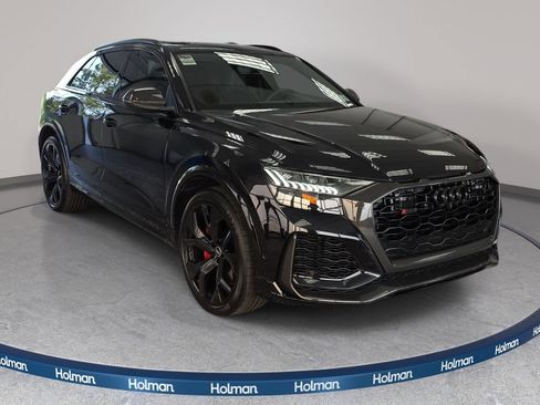 Used 2021 Audi RS Q8 w/ Carbon Optic Package AWD/4WD image 4