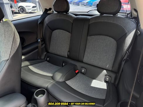 Used 2019 MINI Cooper S w/ Premium Package FWD image 25