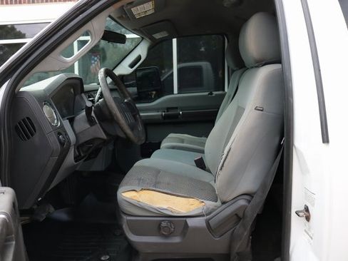 Used 2012 Ford F350 XLT w/ Snow Plow Prep Pkg image 11