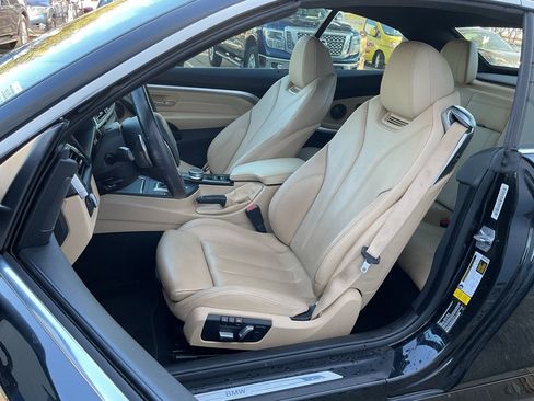 Used 2018 BMW 440i Convertible image 15