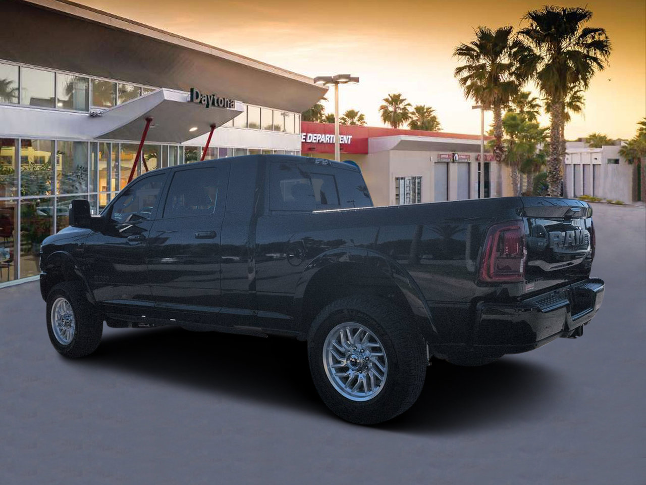 Used 2025 RAM 2500 Limited AWD/4WD image 5