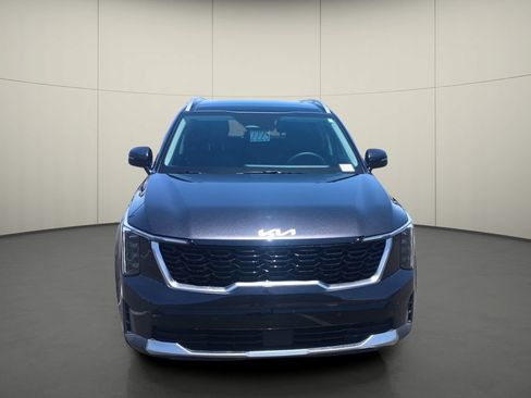 Used 2025 Kia Sorento S w/ Panoramic Sunroof Package FWD image 2