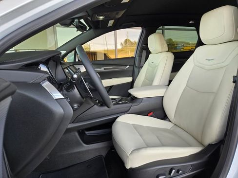 New 2026 Cadillac XT5 Sportv AWD/4WD image 38