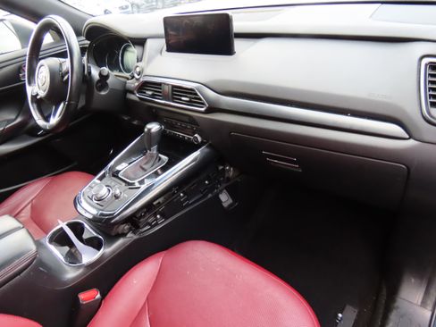 Used 2023 MAZDA CX-9 Carbon Edition image 7