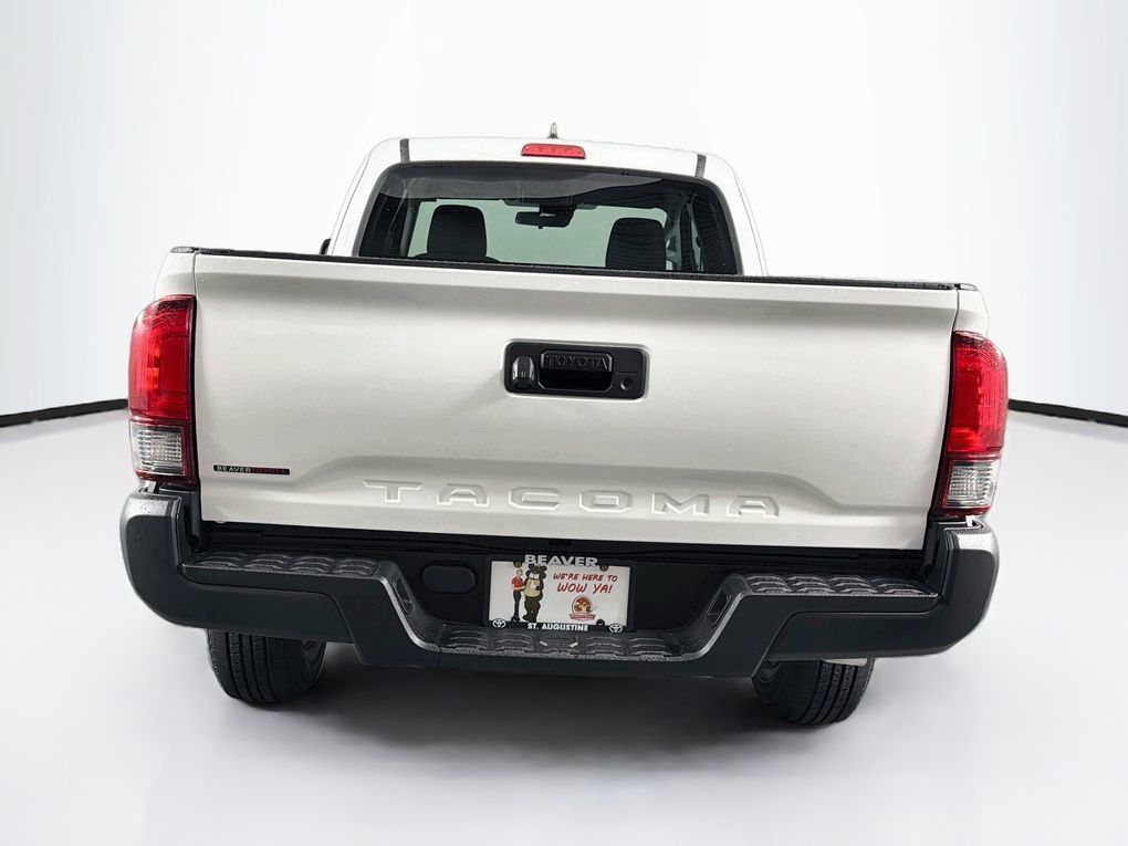 Used 2019 Toyota Tacoma SR AWD/4WD image 8