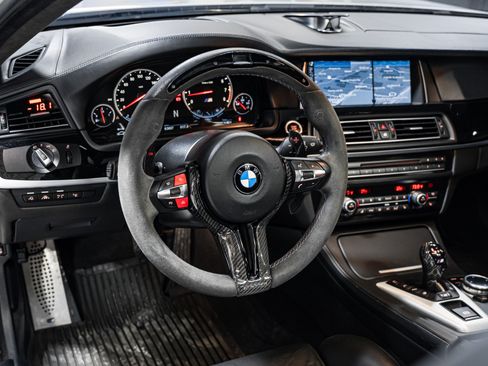 Used 2014 BMW M5 RWD image 23