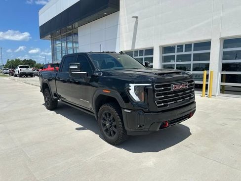 Used 2025 GMC Sierra 2500 AT4 w/ AT4 Premium Plus Package AWD/4WD image 1
