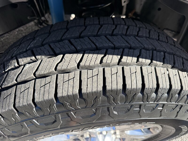 Used 2023 RAM 2500 Big Horn w/ Level 1 Equipment Group AWD/4WD image 28