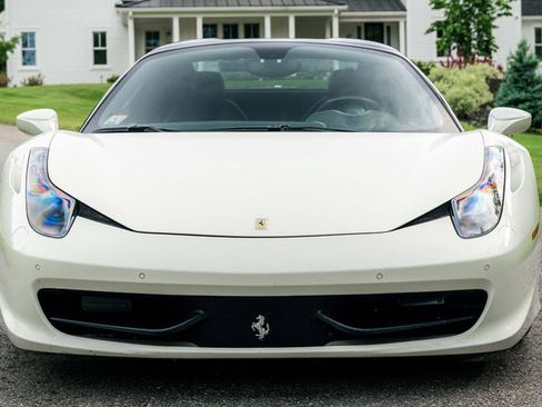 Used 2015 Ferrari 458 Spider RWD image 13