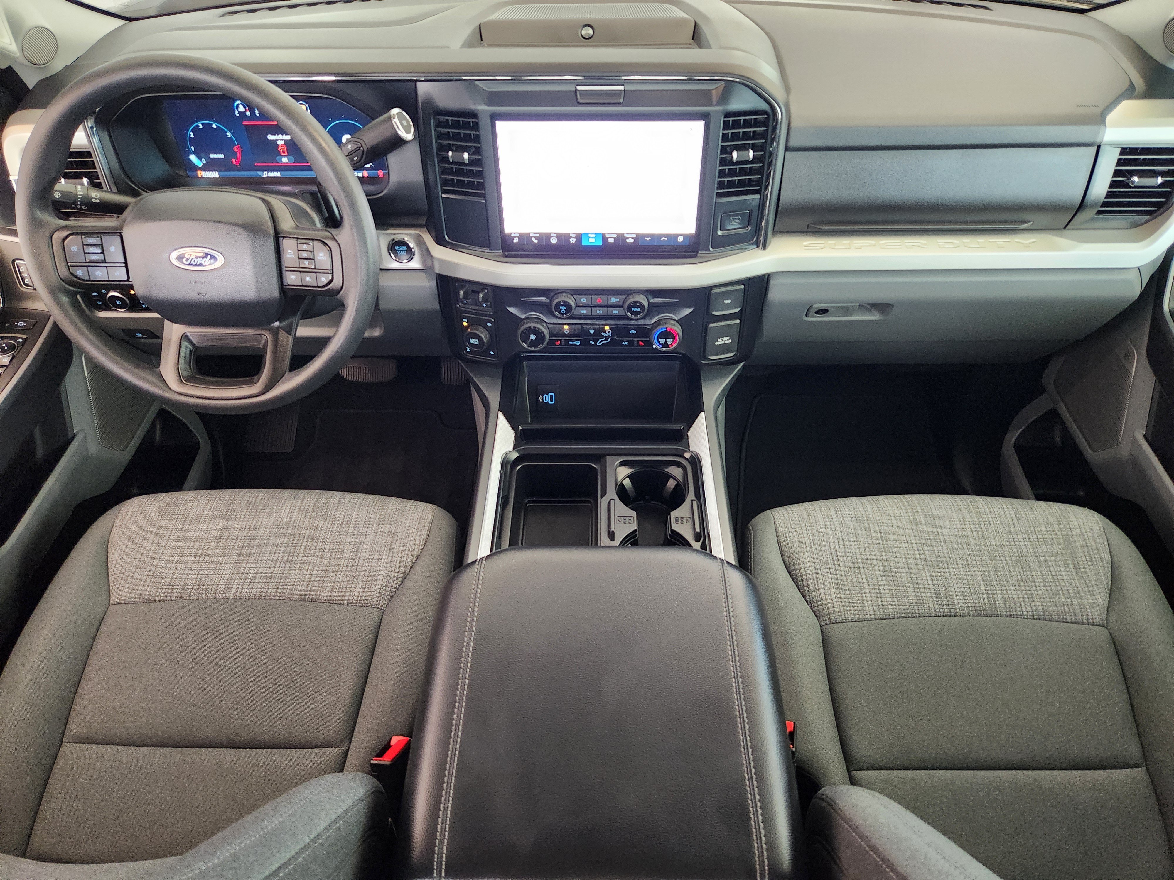 Used 2025 Ford F350 XLT w/ Black Appearance Package AWD/4WD image 26
