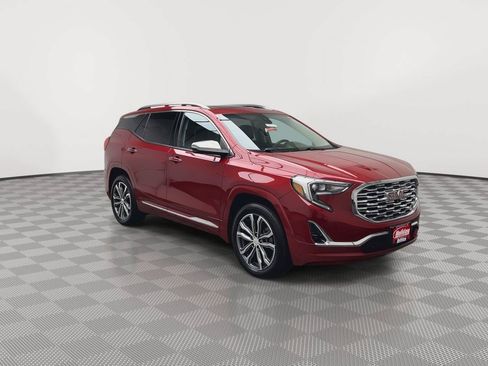 Used 2019 GMC Terrain Denali w/ Advanced Safety Package AWD/4WD image 37