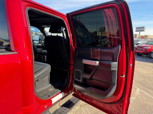 Used 2022 Ford F250 Lariat w/ Black Appearance Package image 52