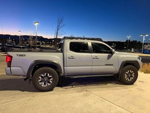 Used 2019 Toyota Tacoma TRD Off-Road image 25