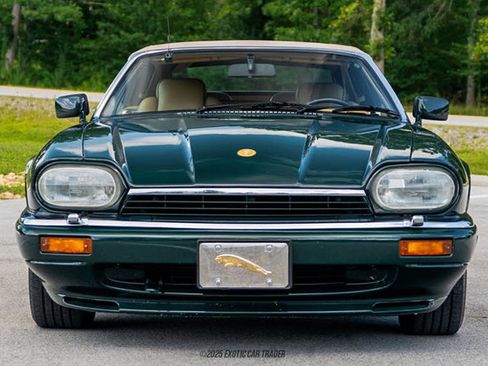 Used 1994 Jaguar XJS V12 Convertible image 21