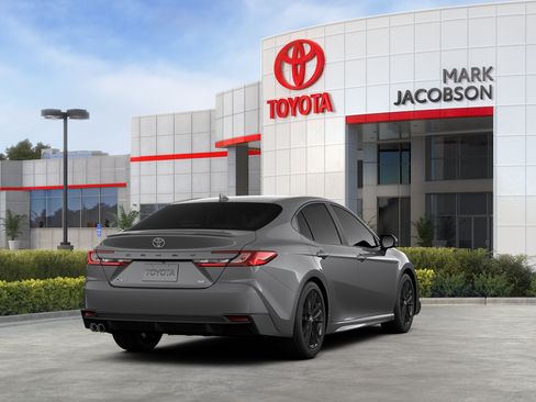 New 2026 Toyota Camry SE FWD image 9