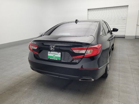 Used 2018 Honda Accord Touring image 7