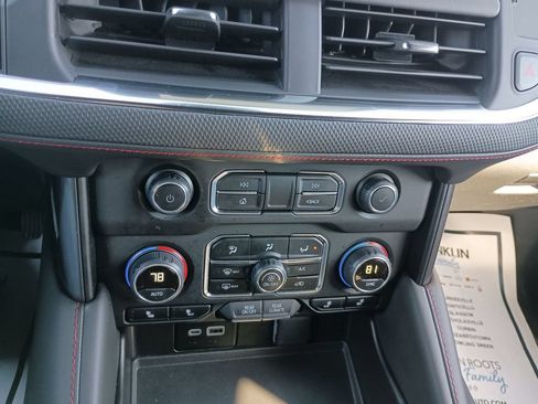 Used 2024 Chevrolet Tahoe RST w/ Luxury Package AWD/4WD image 27