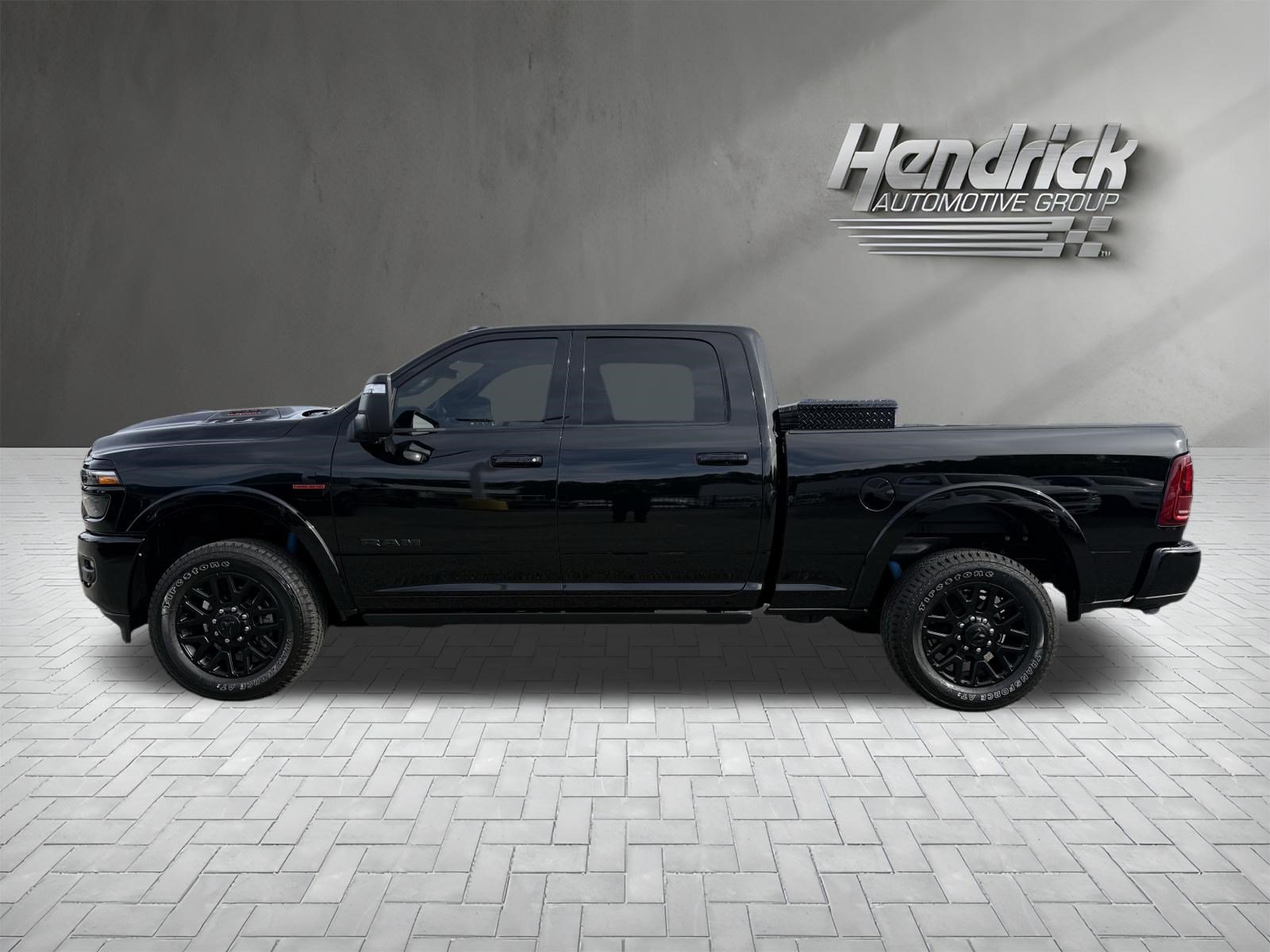 Used 2026 RAM 2500 Limited AWD/4WD image 7